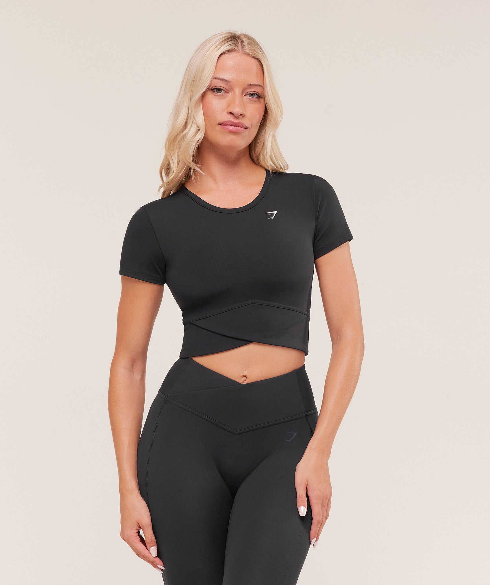 Crossover Midi Top With Shelf