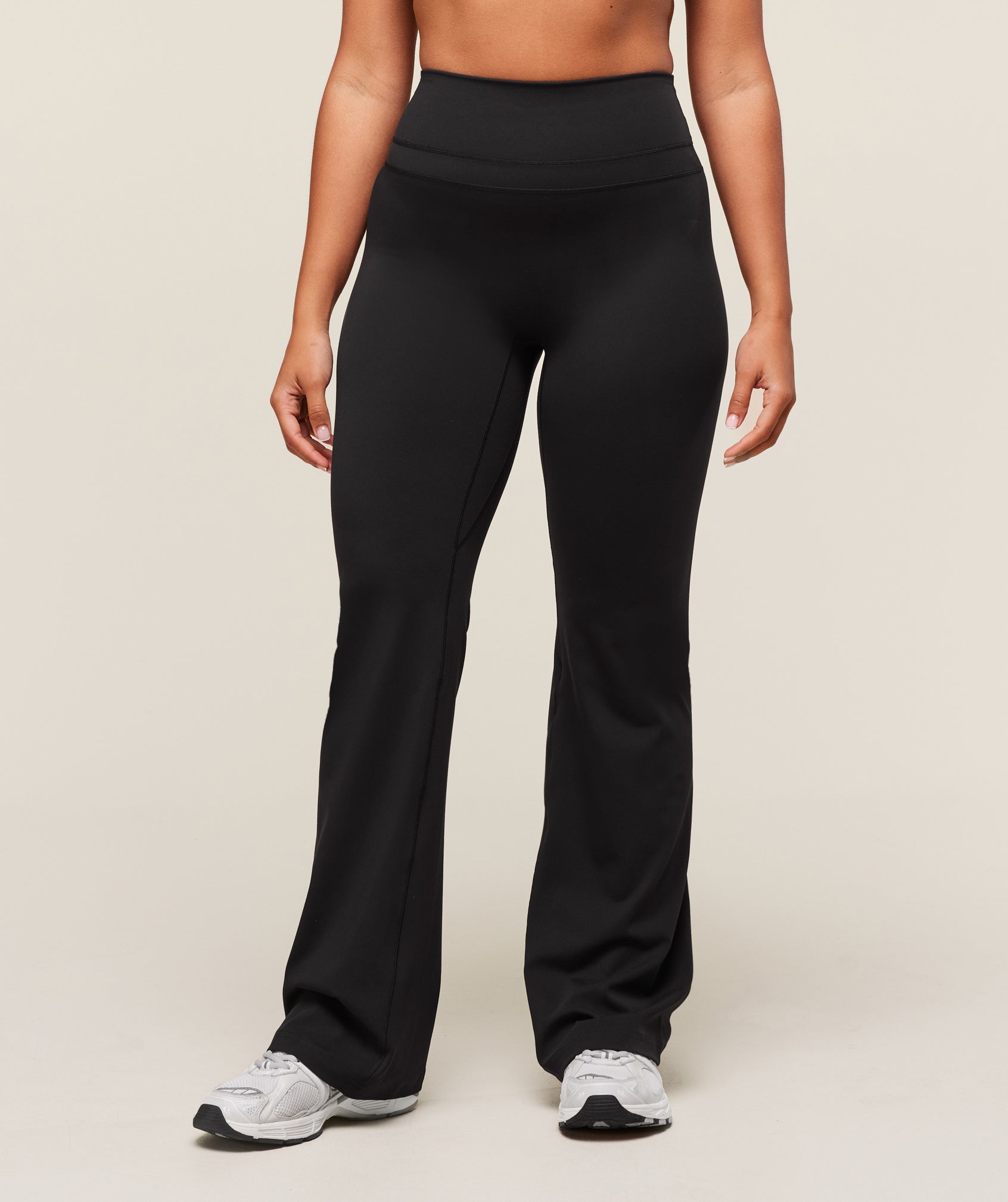 Whitney Flared Leggings Short