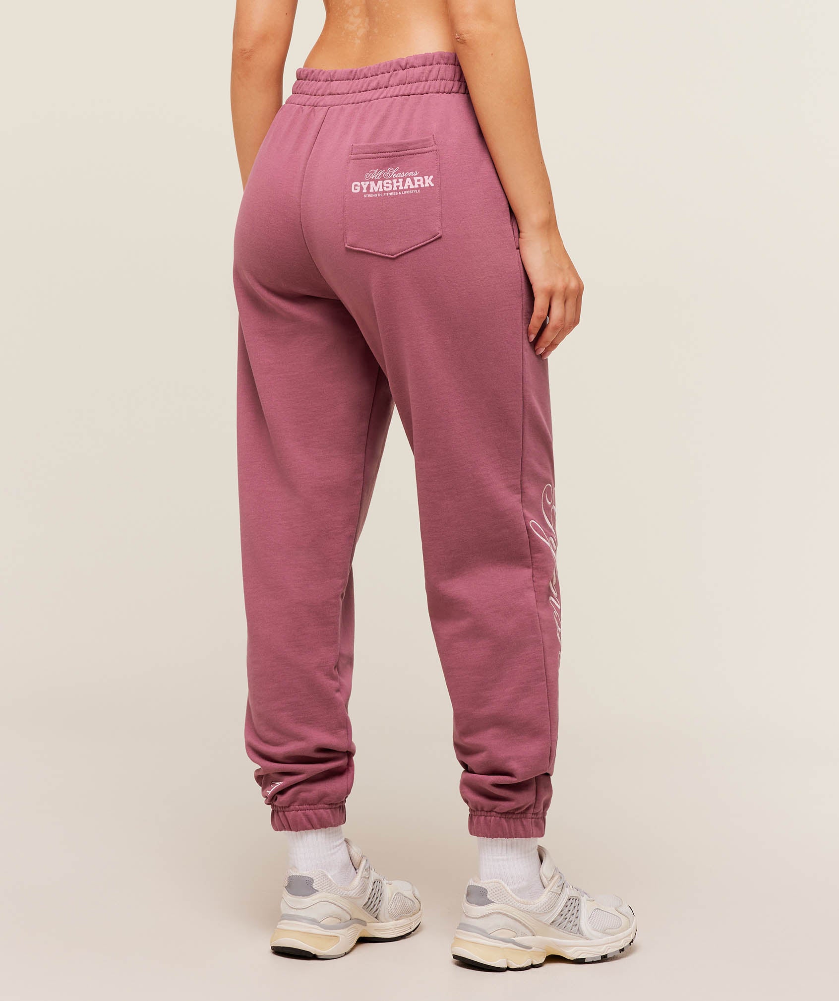Alternative view of All Seasons Graphic Jogger Oversized Fit