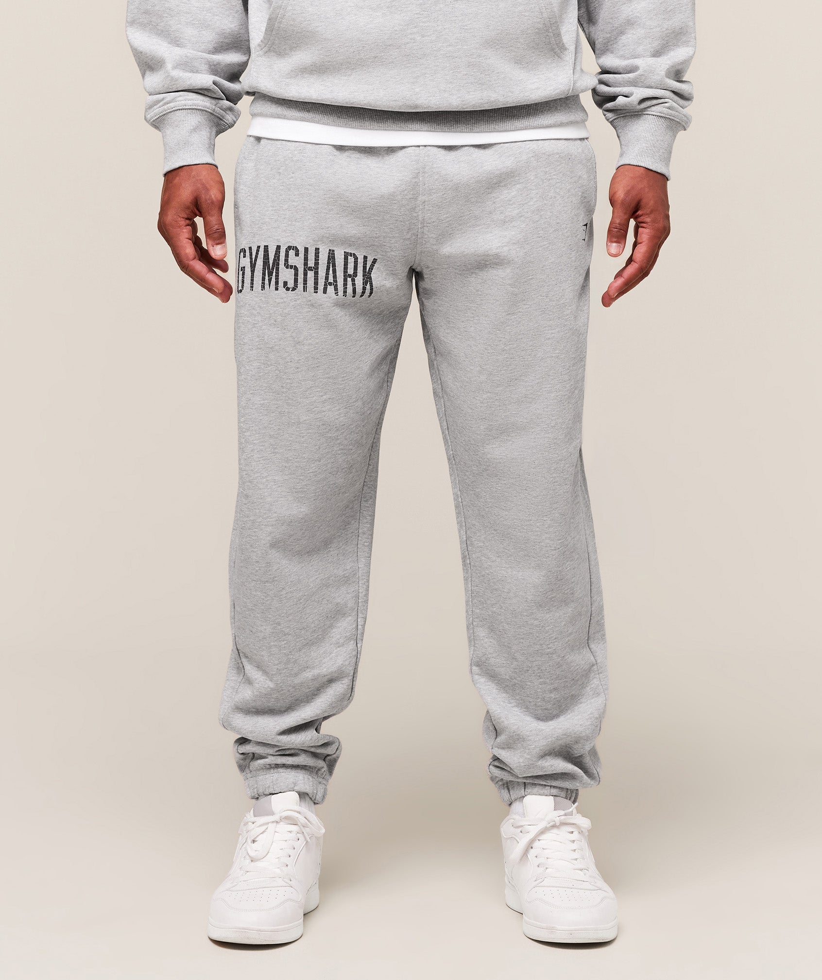 Worn Graphic Jogger Oversized Fit